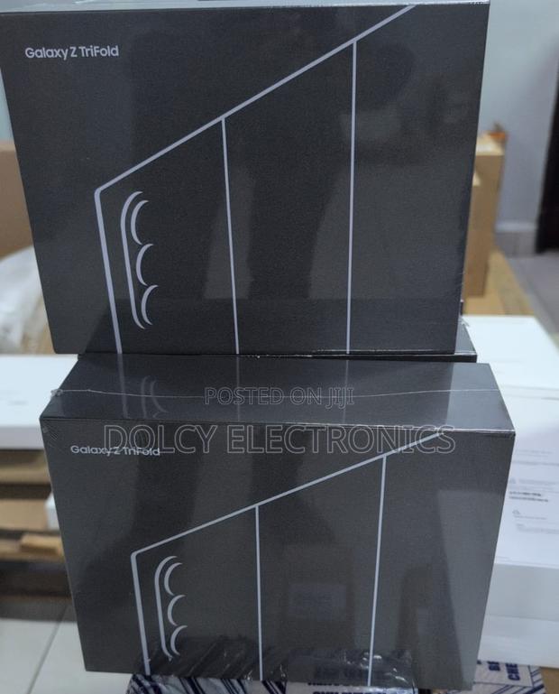 New Samsung Galaxy Z Trifold 512 GB Black - thumbnail 2