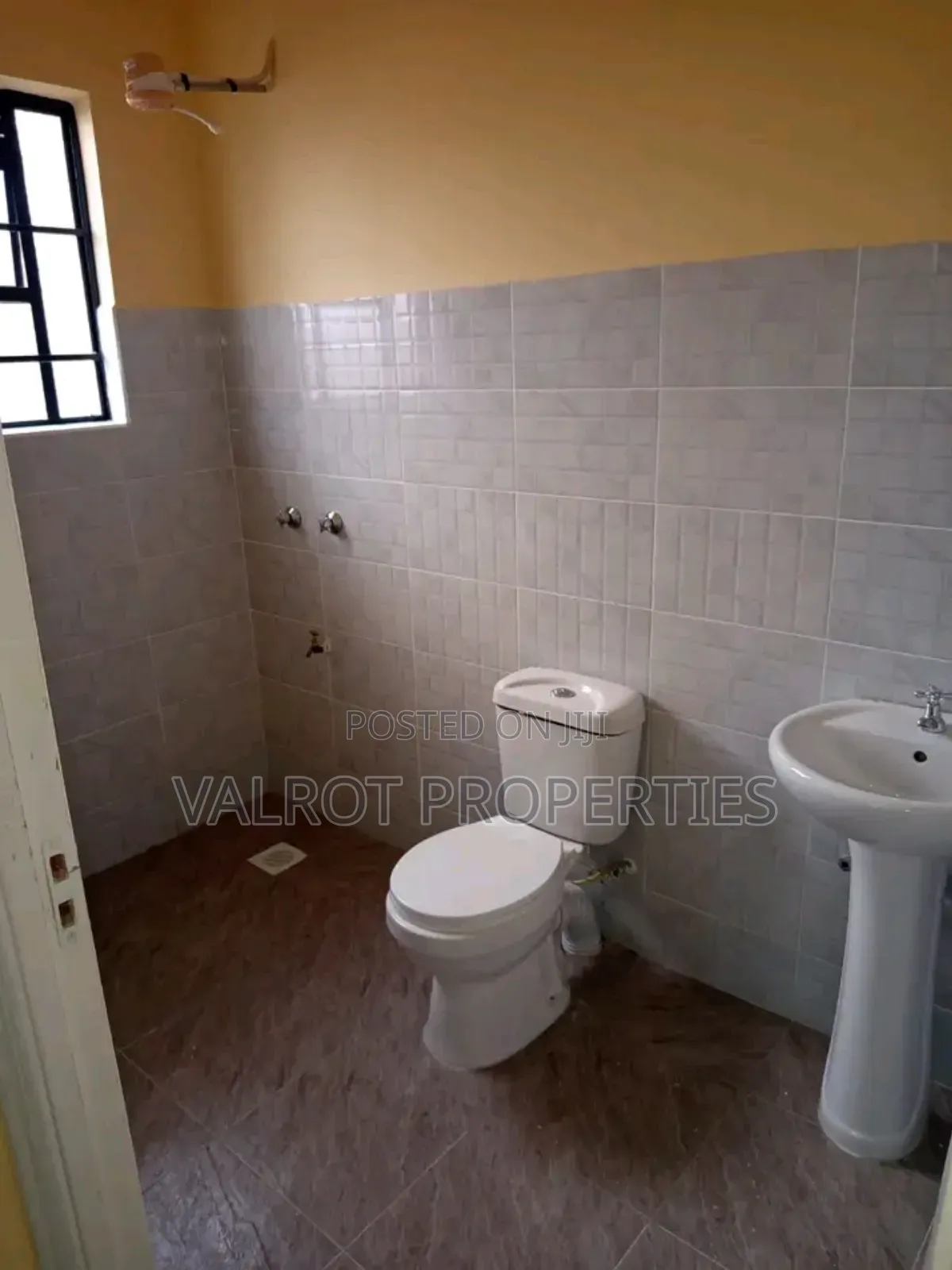 4bdrm Bungalow in Kiserian for sale