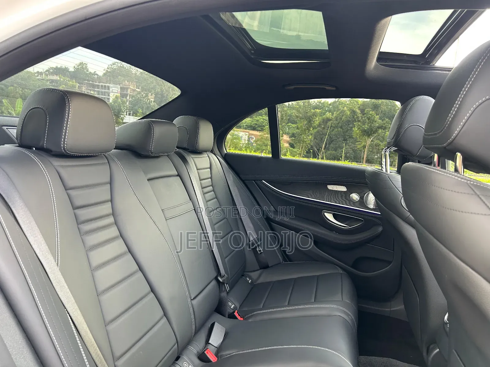 Mercedes-Benz E300 2019 White