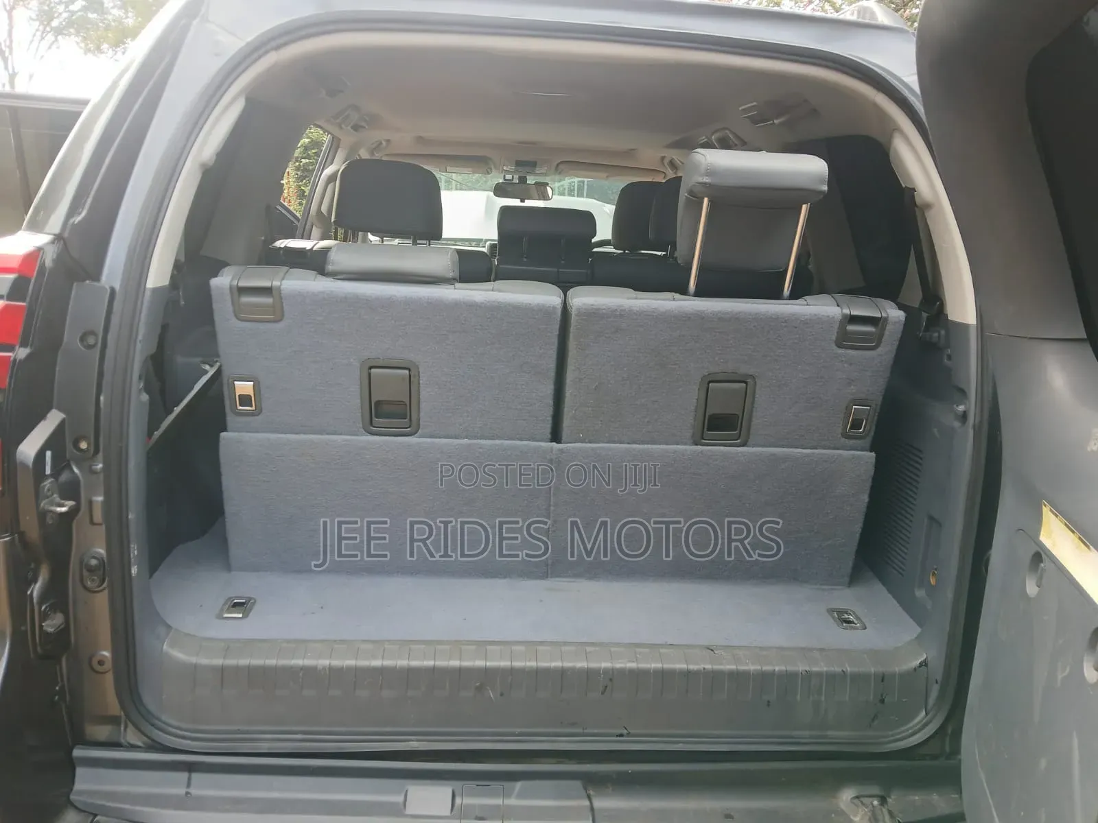 Toyota Land Cruiser Prado 3.0 TD 2010 Gray