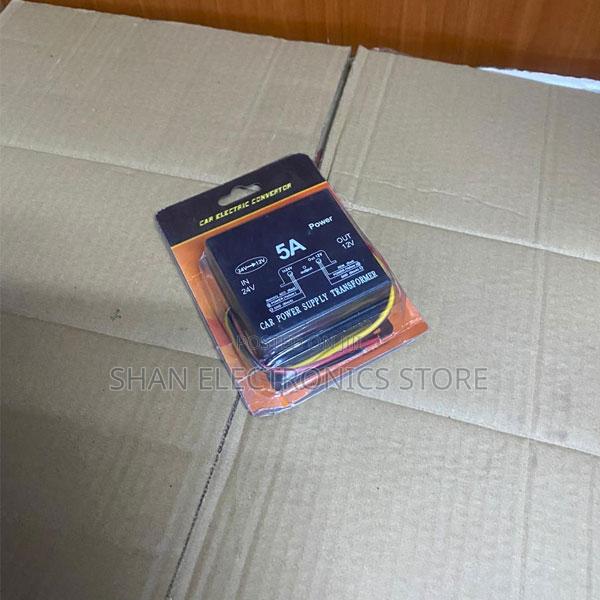 24v to 12v 5a Buck Converter Dc-Dc Power Transformer for Truck Car