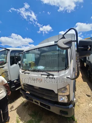 Isuzu FRR 90