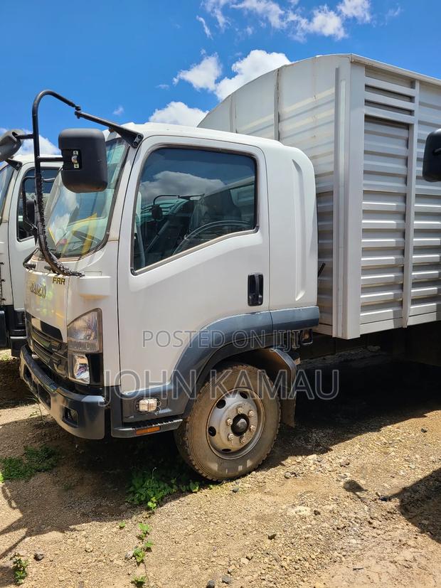 Isuzu FRR 90 - thumbnail 6