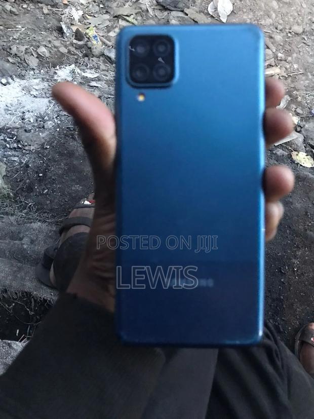 Samsung Galaxy A12 64 GB Blue
