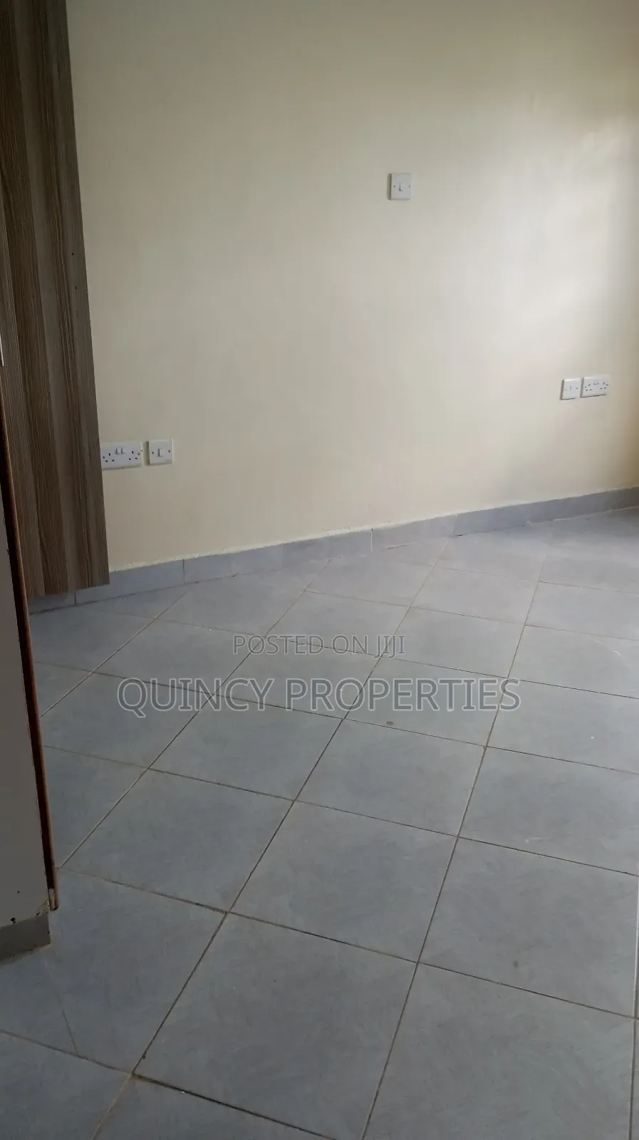 3bdrm Apartment in Ruaka for rent