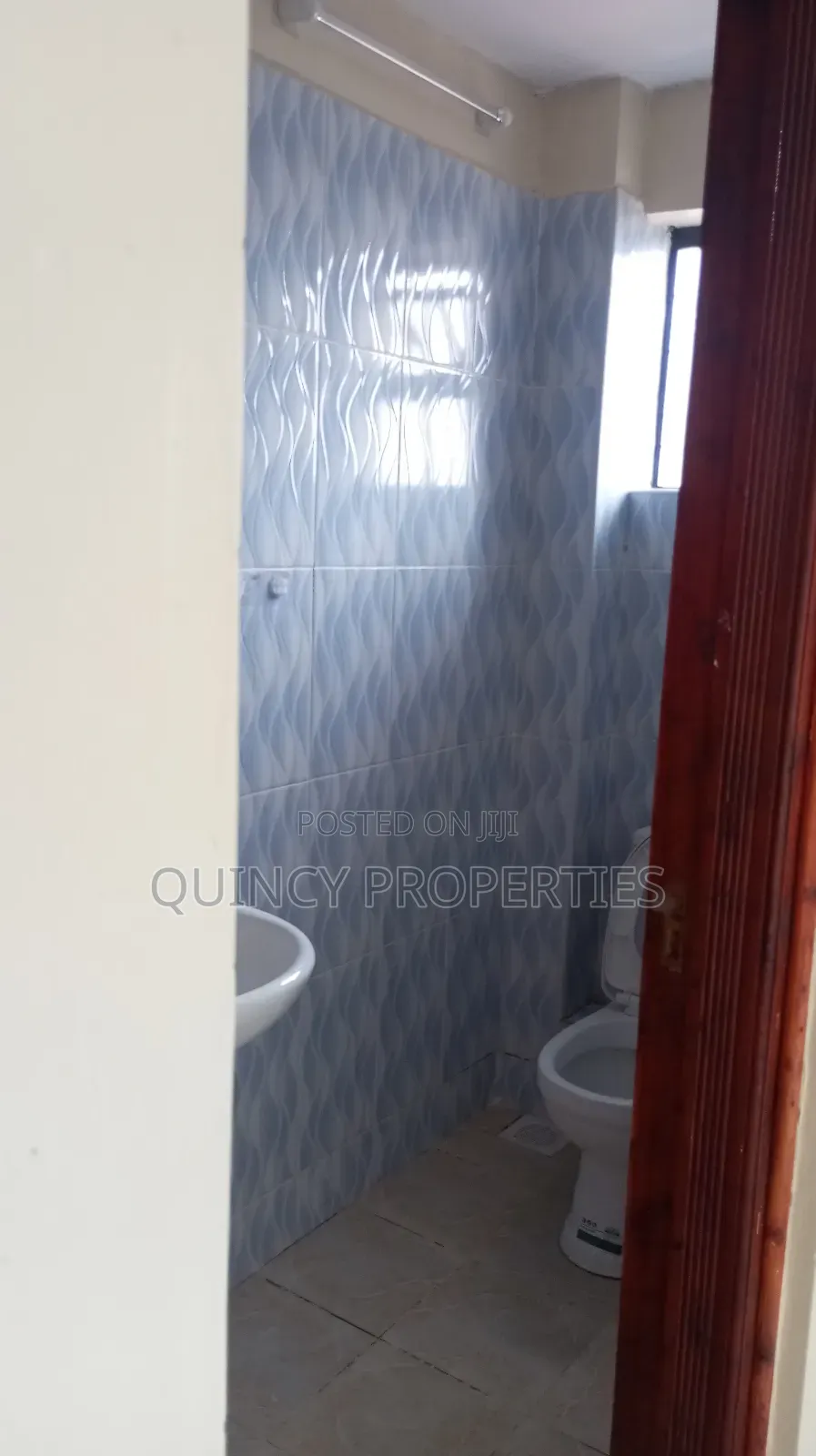 3bdrm Apartment in Ruaka for rent