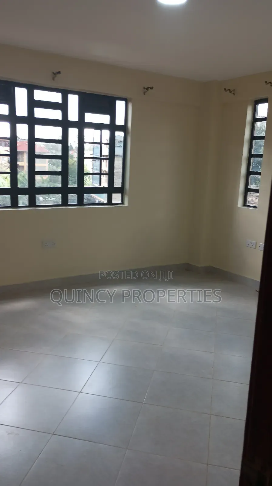 3bdrm Apartment in Ruaka for rent