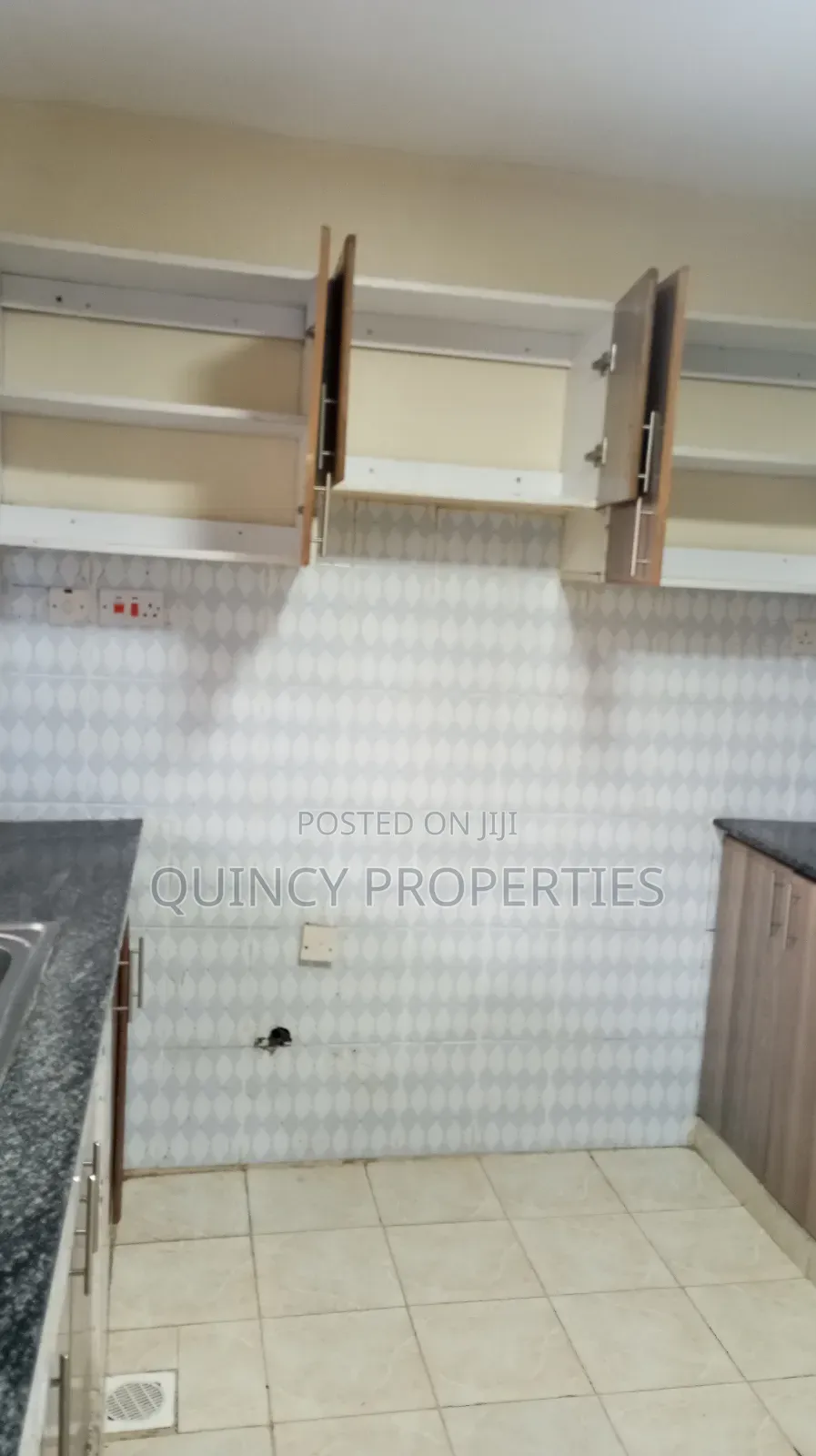 3bdrm Apartment in Ruaka for rent
