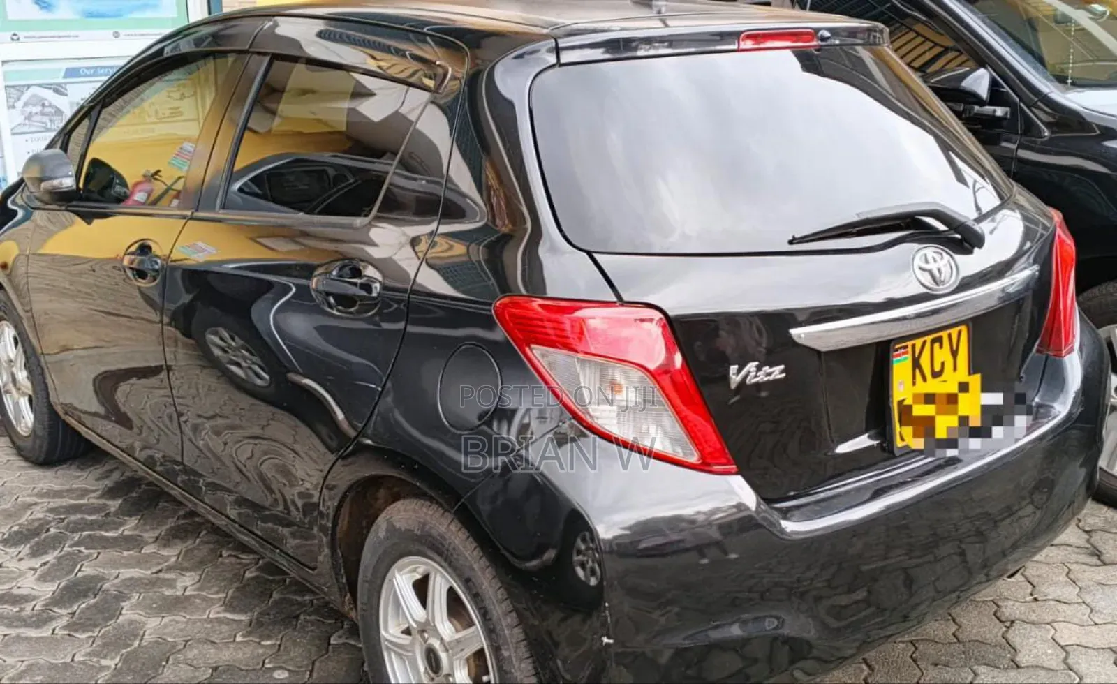 Toyota Vitz 2013 Black