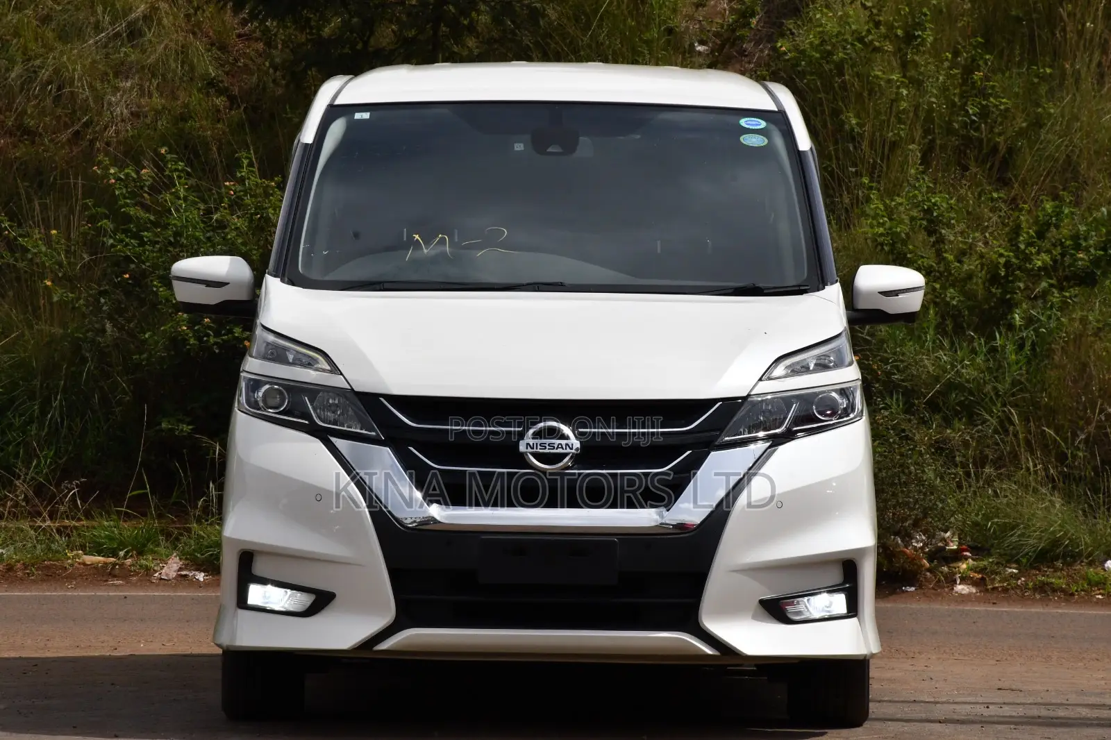 Nissan Serena 2019 Off white