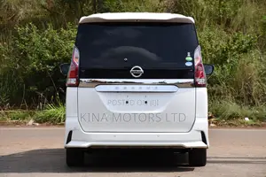 Nissan Serena 2019 Off white