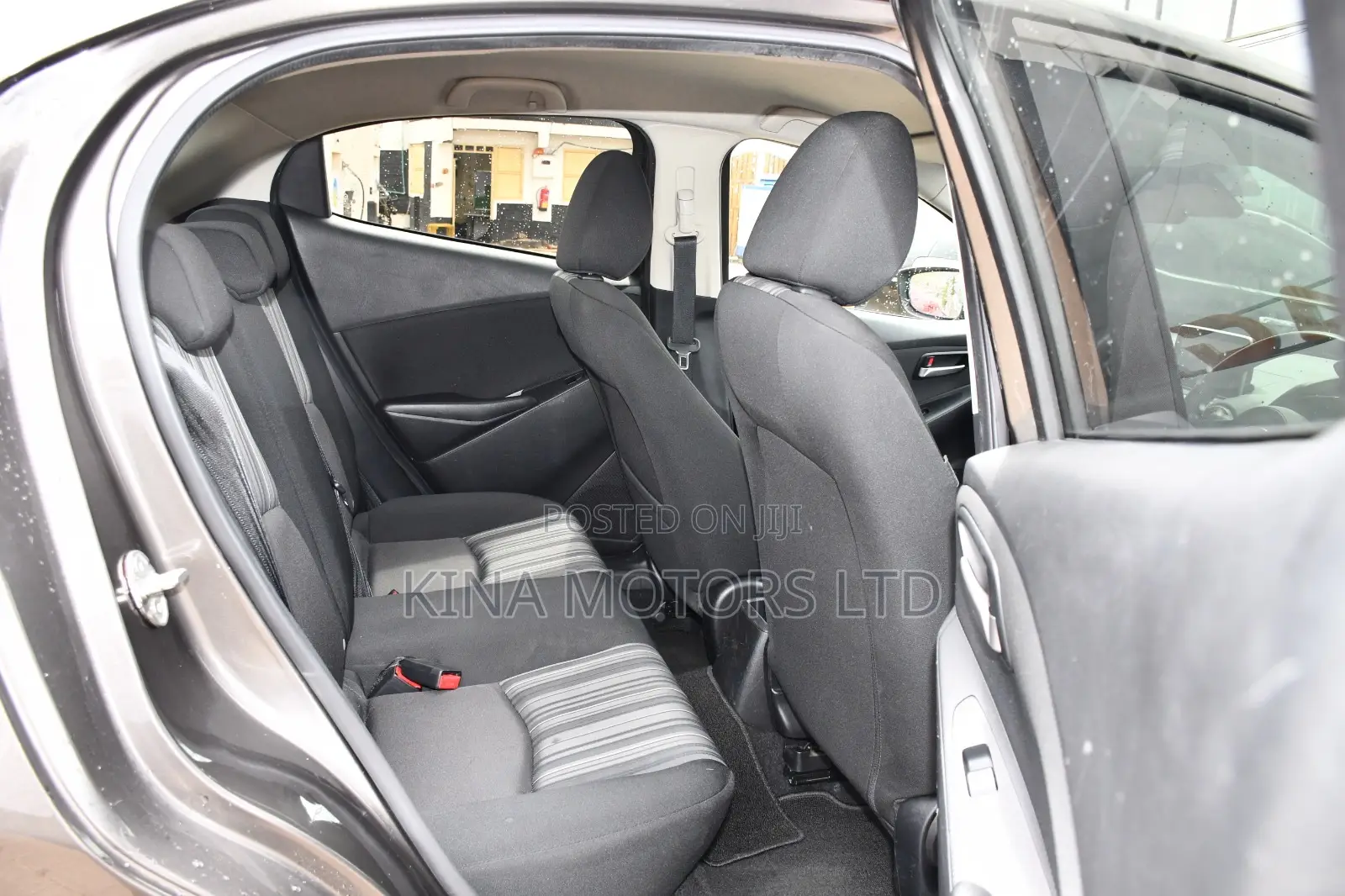 Mazda 2 2020 Gray