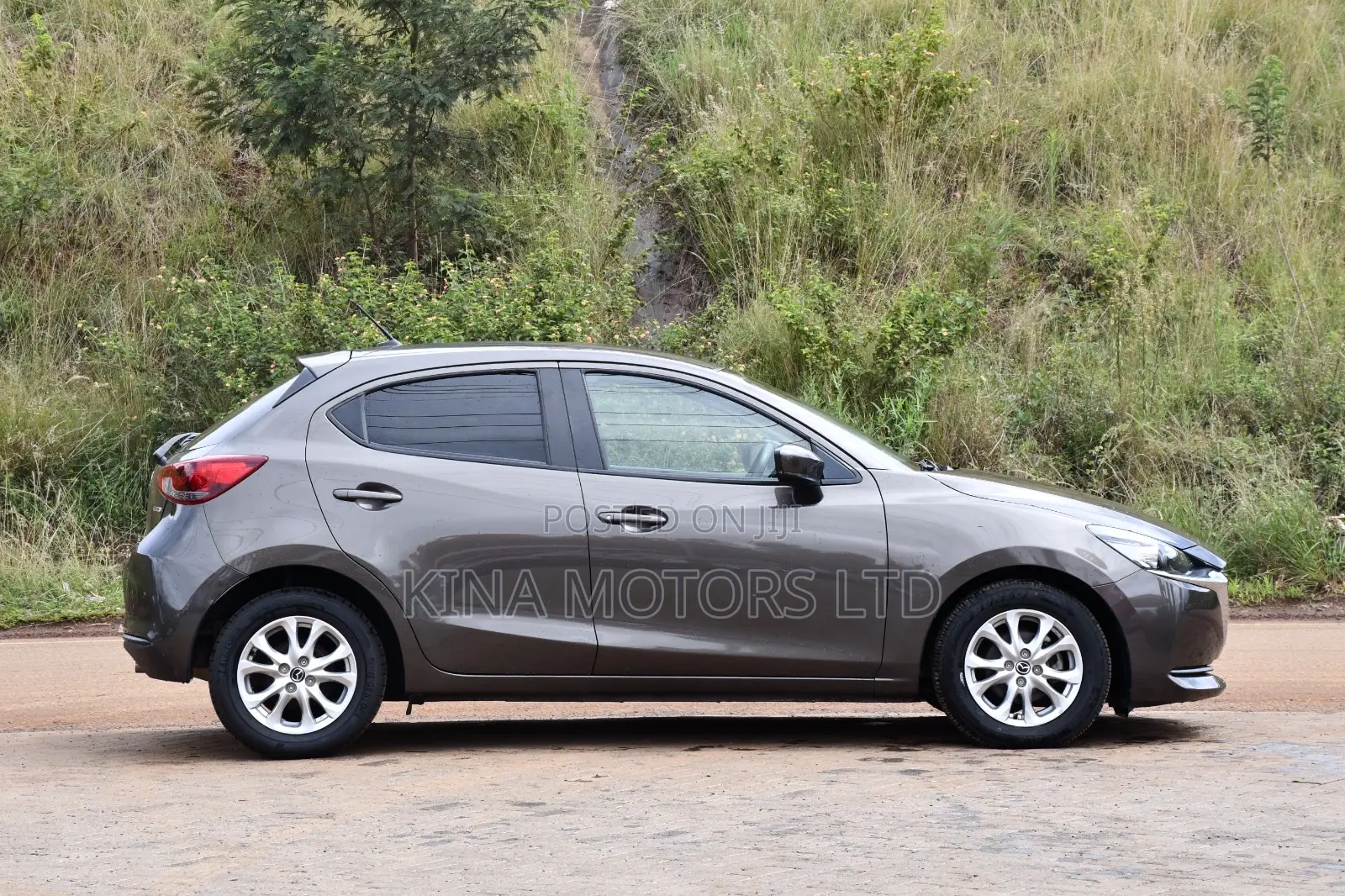 Mazda 2 2020 Gray