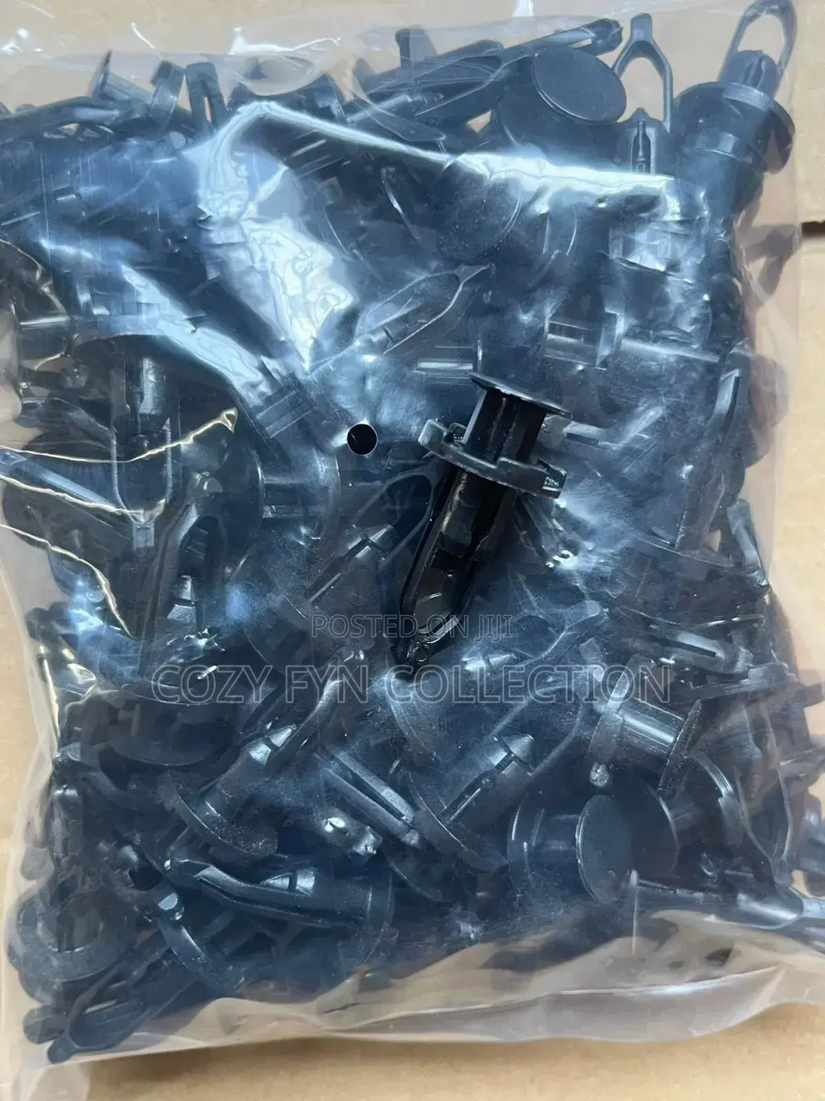 Car Clips(Universal Auto Trim Push Pin (100pcs)