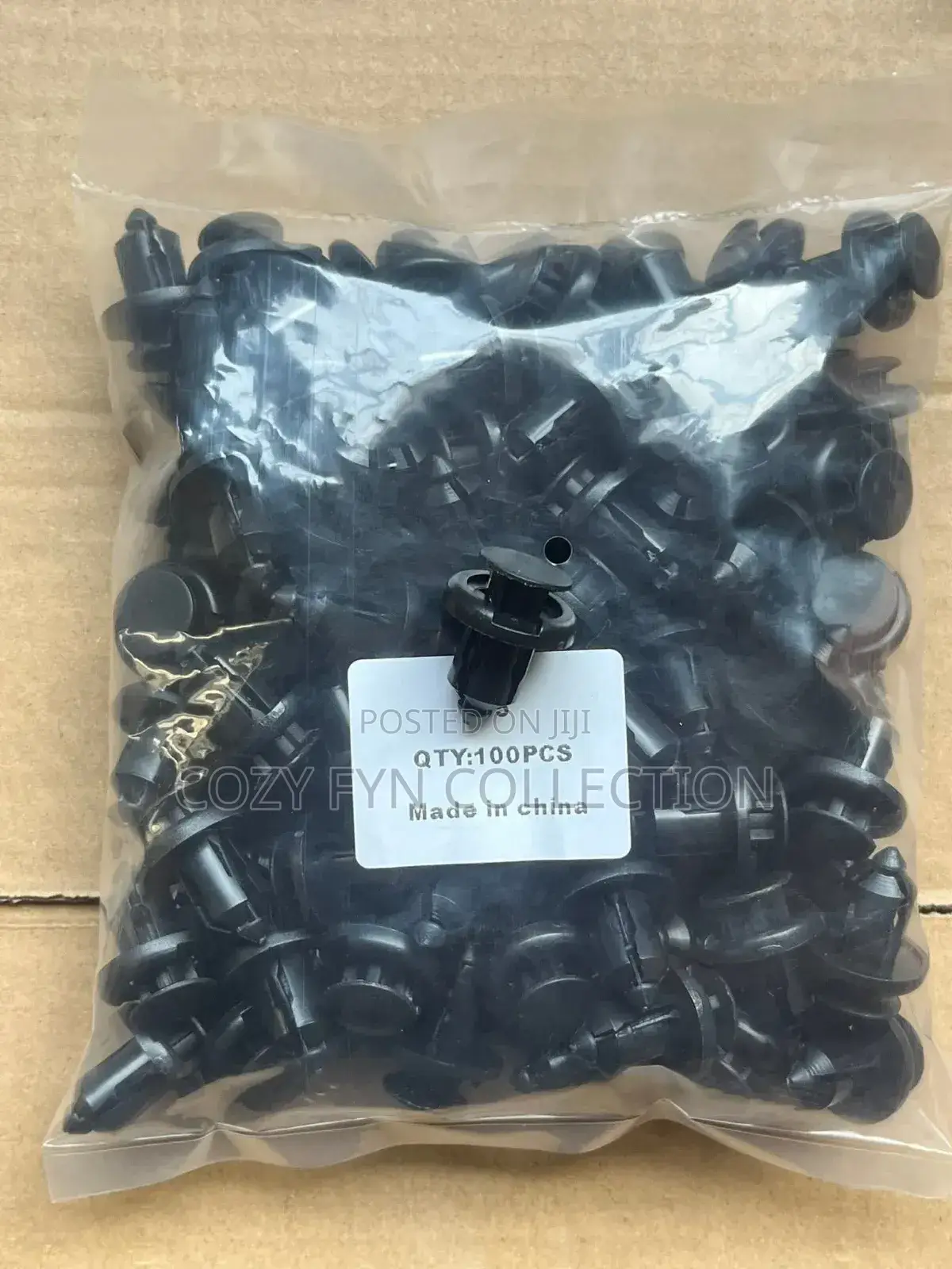 Car Clips(Universal Auto Trim Push Pin (100pcs)