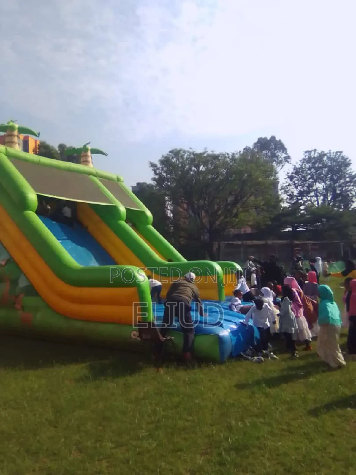 Bouncing Castles and Tents for Hire