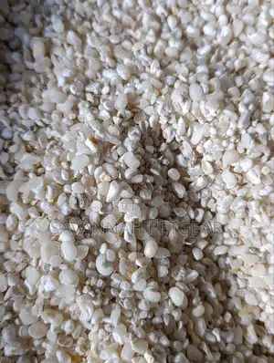 Crushed White Maize, Also Known as Maize Grits or Cracked Corn - 10kg