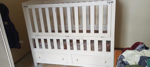 Second Hand Babycot With Mattress - thumbnail 4
