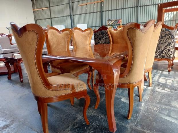 6 Seater Dinning Table