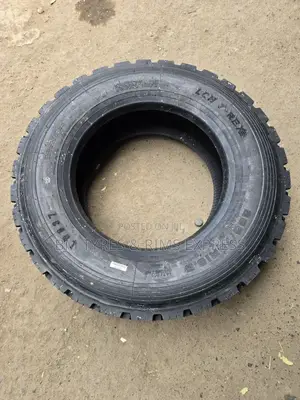 265 /70 R19. 5 LCH Tyres (Diff) Commercial.