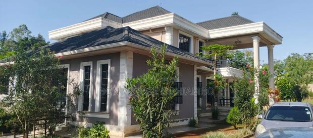 5bdrm Mansion in Maranda Centre, West Sakwa (Bondo) for sale