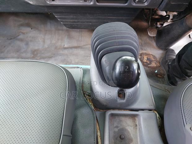 Isuzu NPR Truck - thumbnail 12
