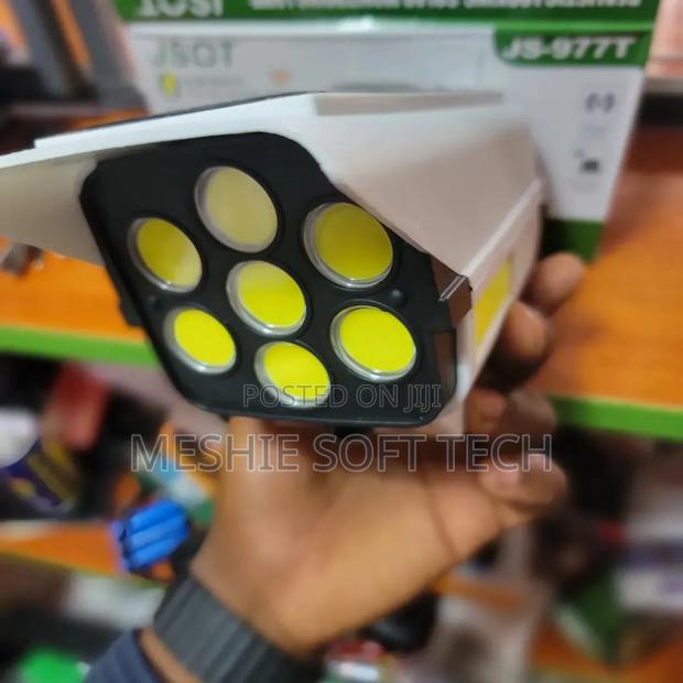 Solar Floodlight - thumbnail 3