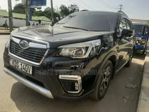 Subaru Forester Premium AWD 2019 Black