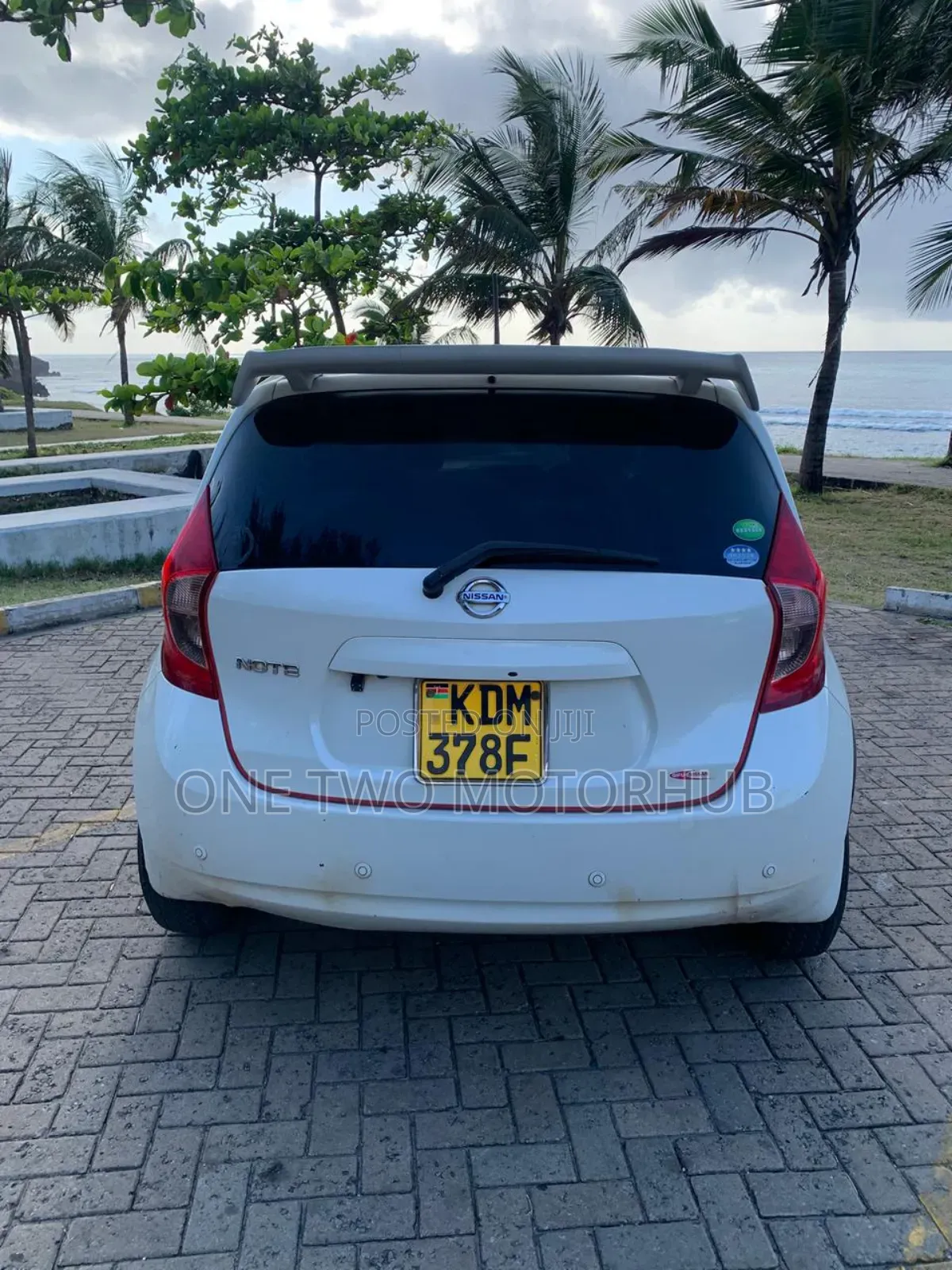 Nissan Note 2016 White