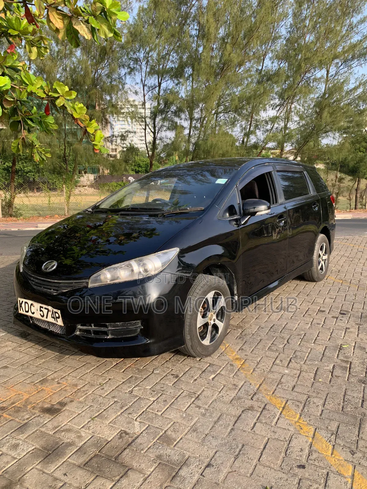 Toyota Wish 2014 Black