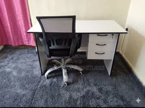 Mesh Chairs Office Desk