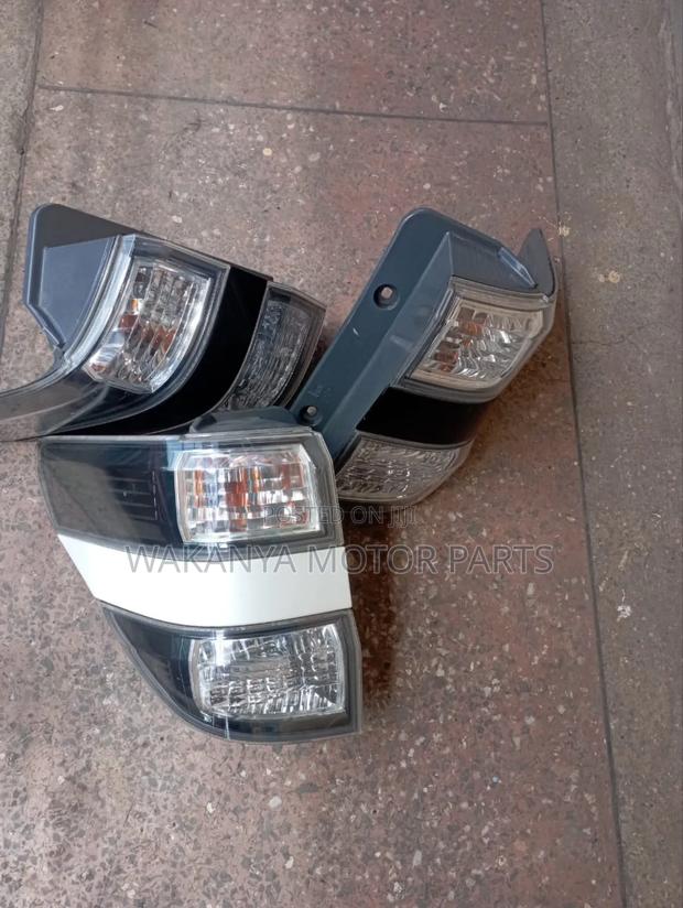 Toyota Vellfire Rear Lamp, Clean Ex Japan Parts