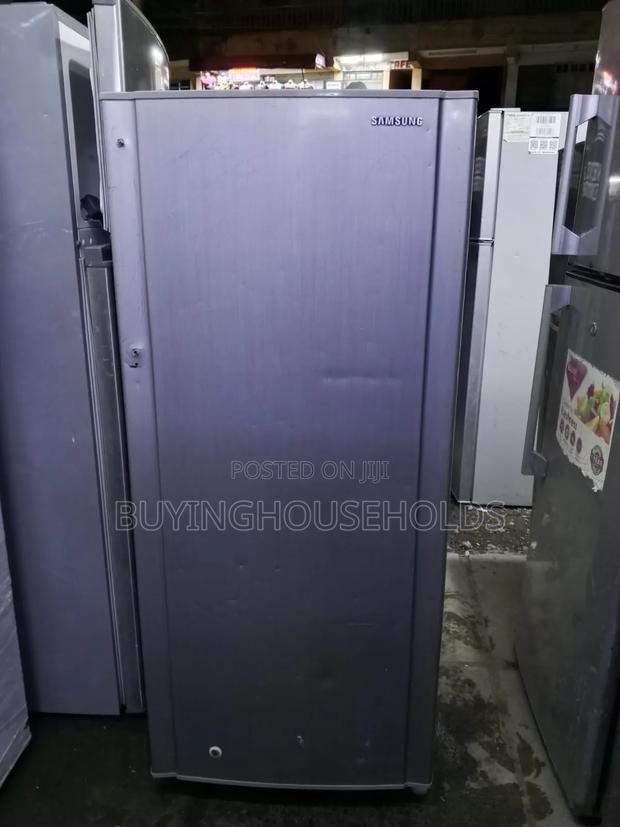 Samsung 195l Fridge - thumbnail 4
