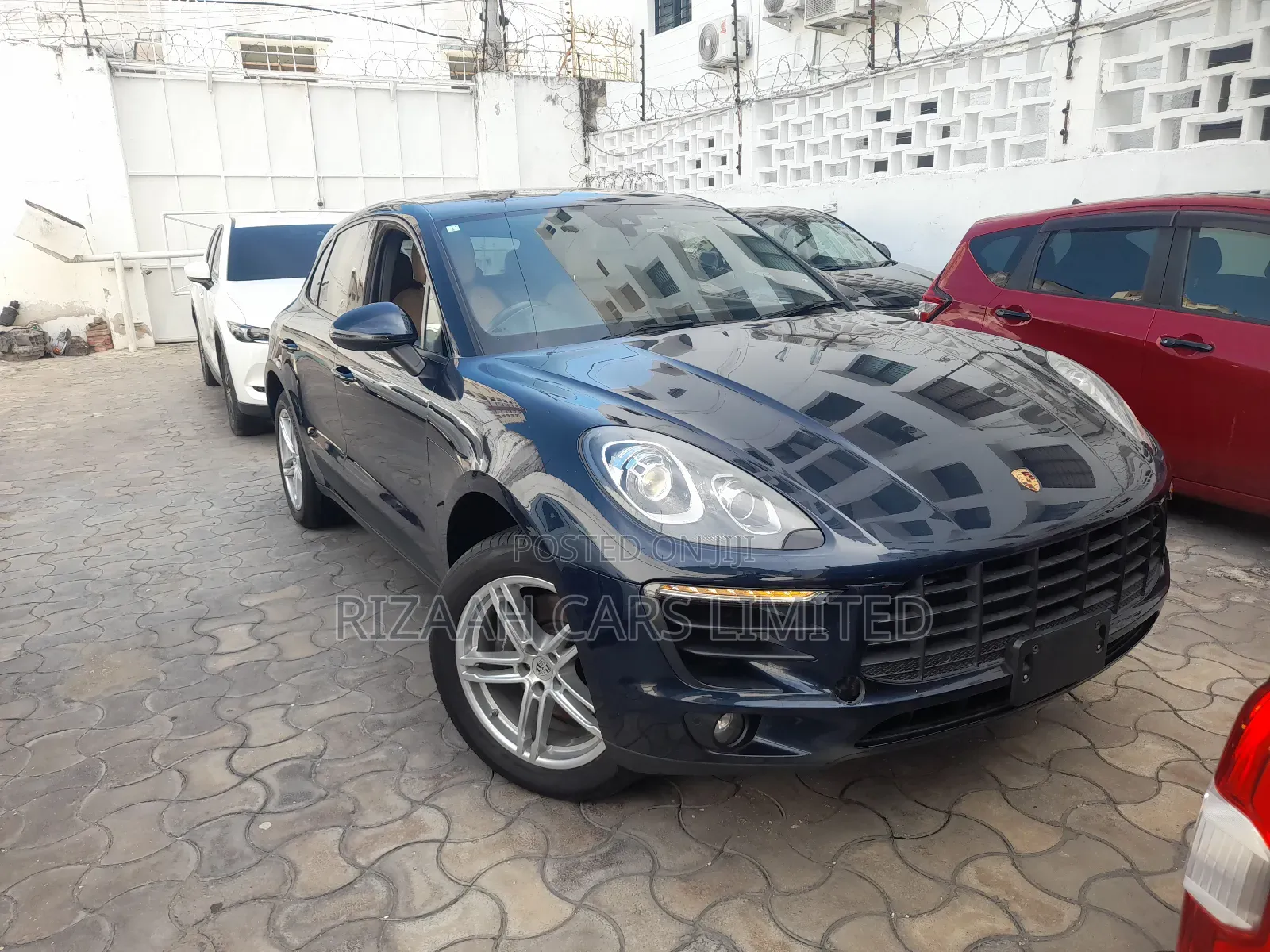 Porsche Macan S 2018 Blue