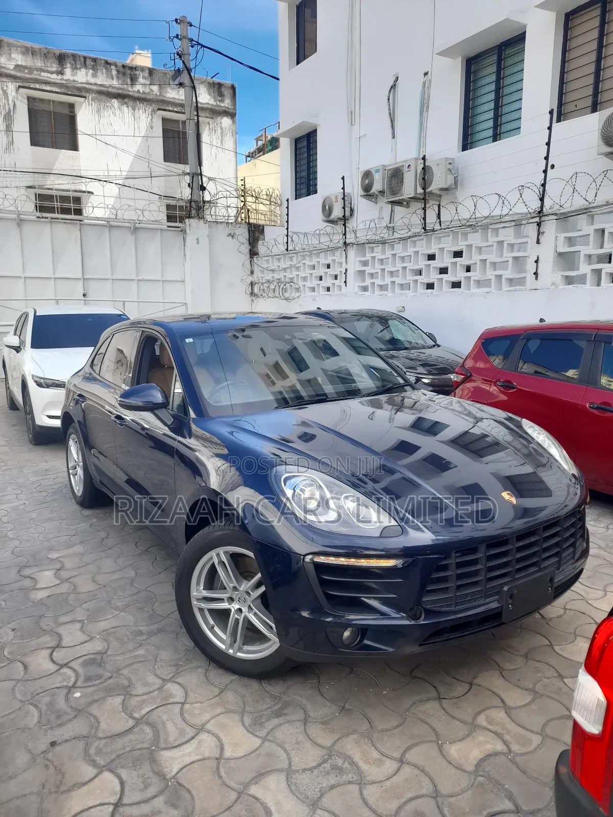 Porsche Macan S 2018 Blue