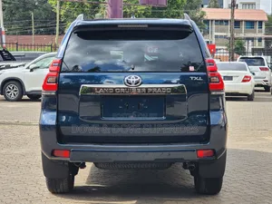 Toyota Land Cruiser Prado 2.8 2019 Blue