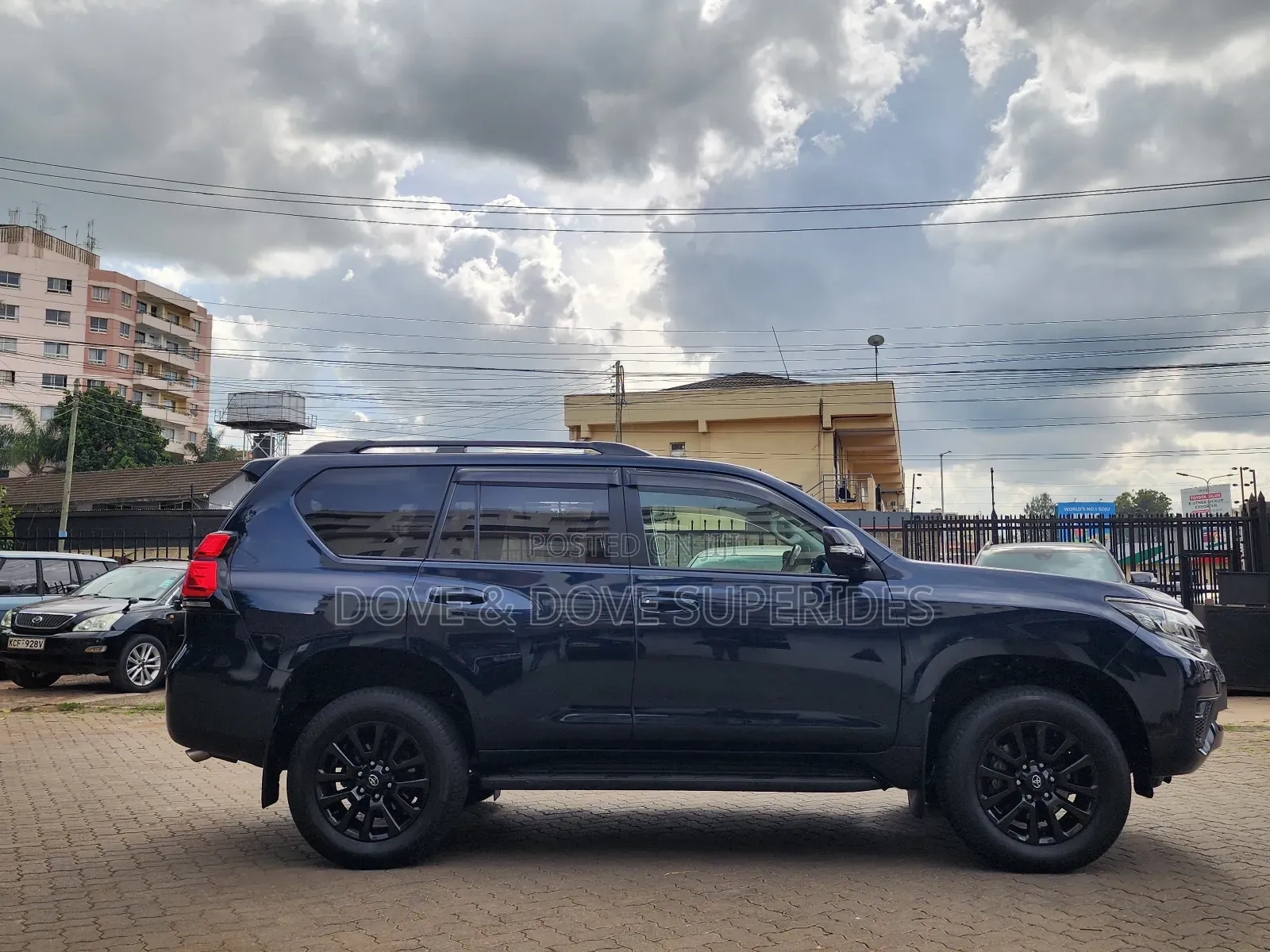 Toyota Land Cruiser Prado 2.8 2019 Blue