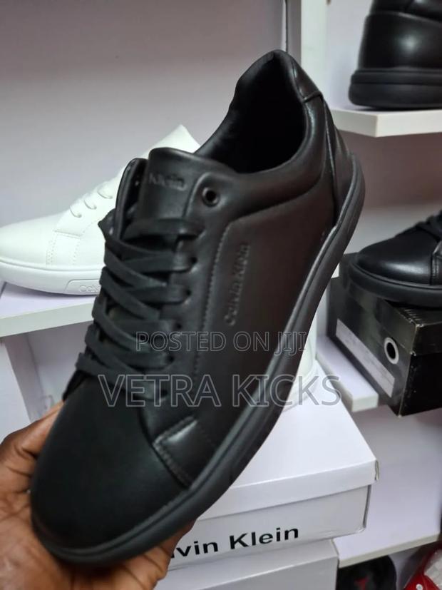 Calvin Klein Casuals Black