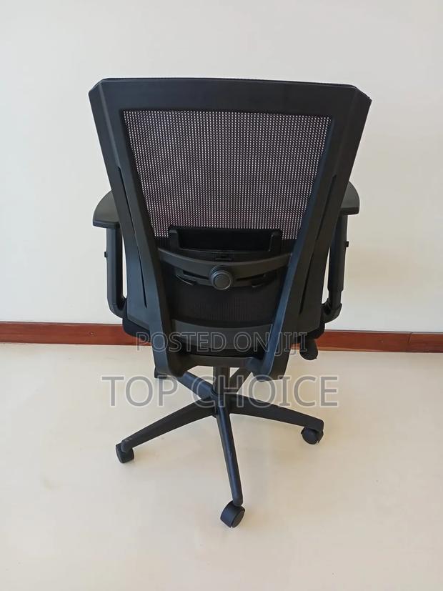 Mid-Back Office Chair, Orthopedic - thumbnail 2