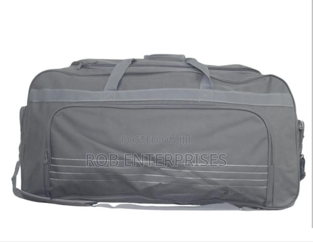 Quality and Large Travelling Duffle Bags