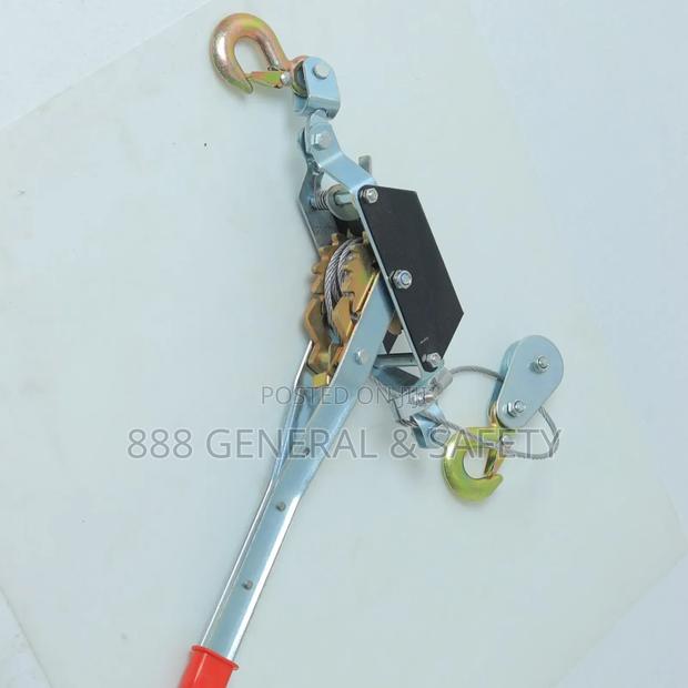Ratcheting Cable Puller 2-Ton 2-Hook - thumbnail 2