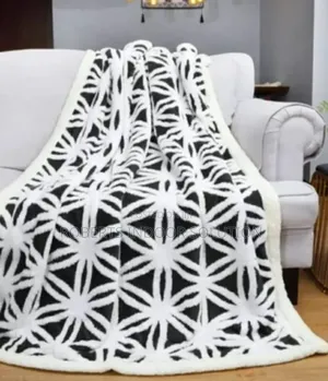2 Sided Black and White Fleece Throw Blanket
