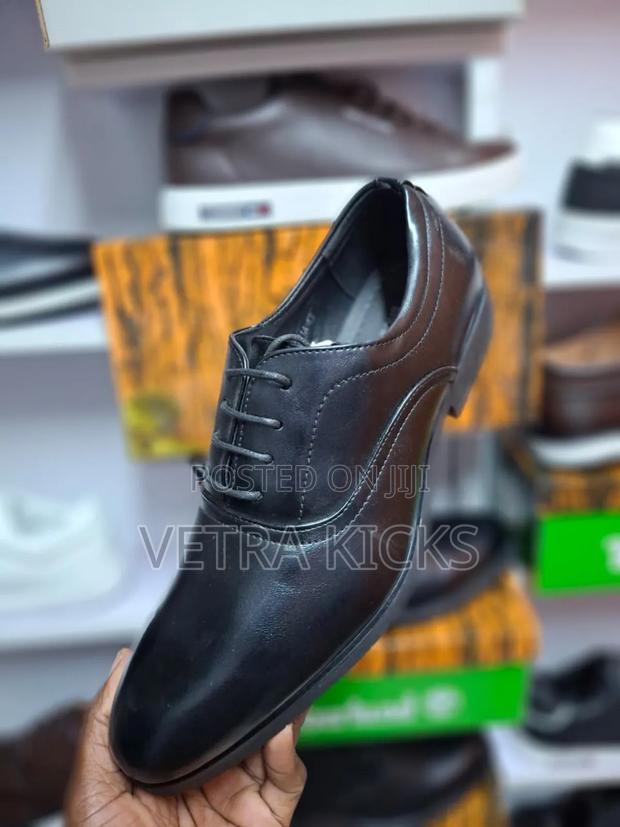 Men Official Leather Shoes Low Cut Black