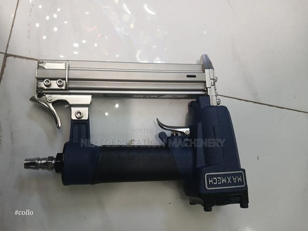 Maxmech Phenumatic Air Nailer