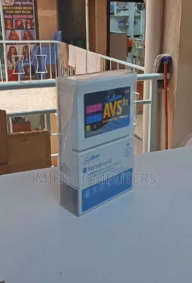 30a Automatic Voltage Switcher (230v)-Sollatek 30a Avs30