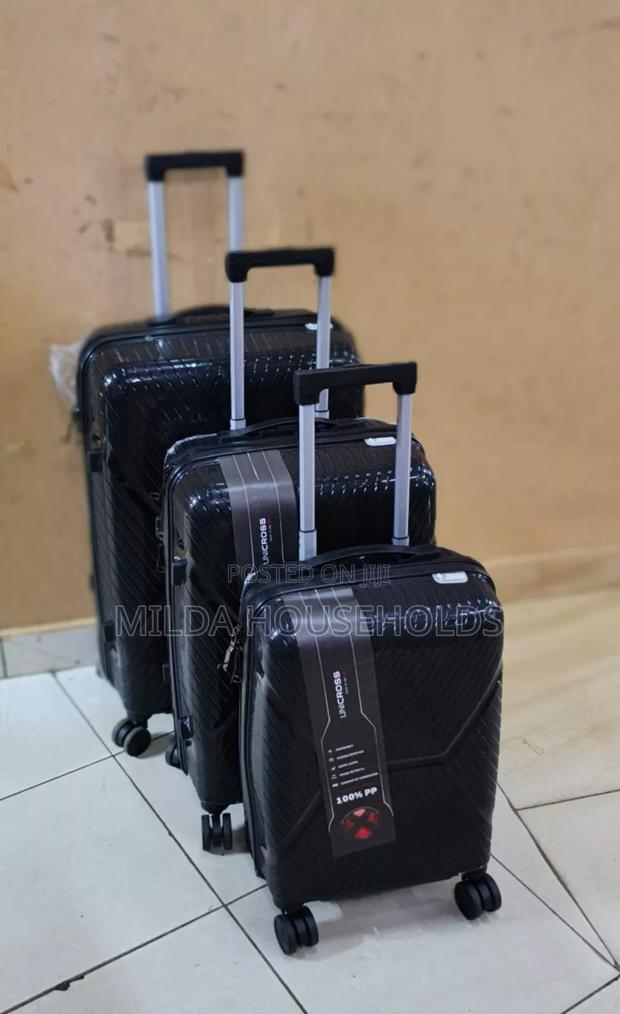 3 in 1 Unbreakable Pp Suitcases - thumbnail 2