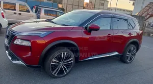 Nissan X-Trail 1.5 Hybrid AWD 2022 Red