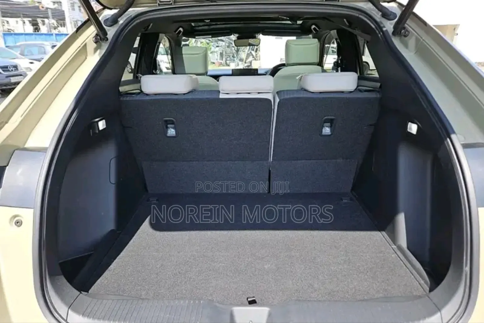 Honda Vezel 2021 Beige