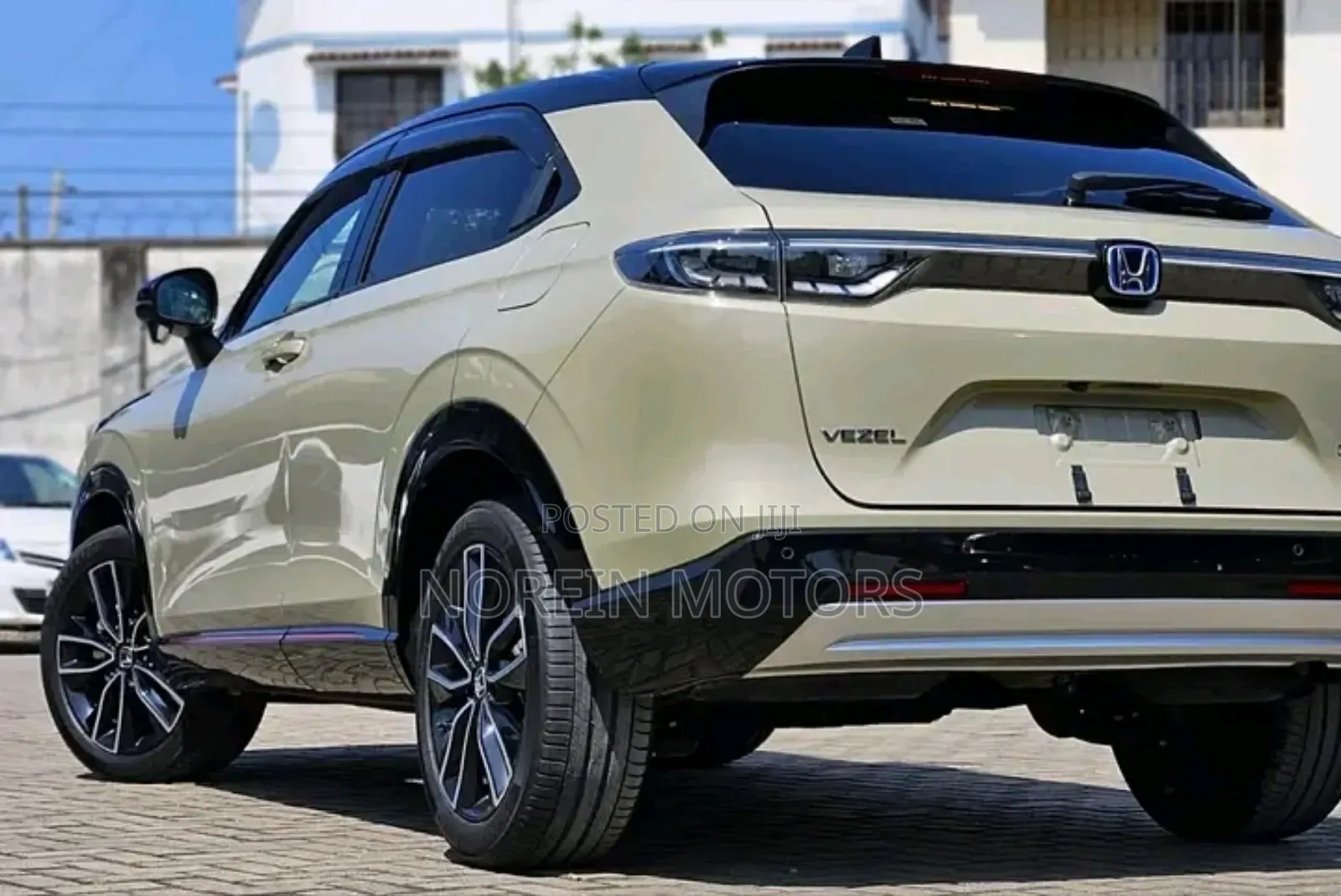 Honda Vezel 2021 Beige