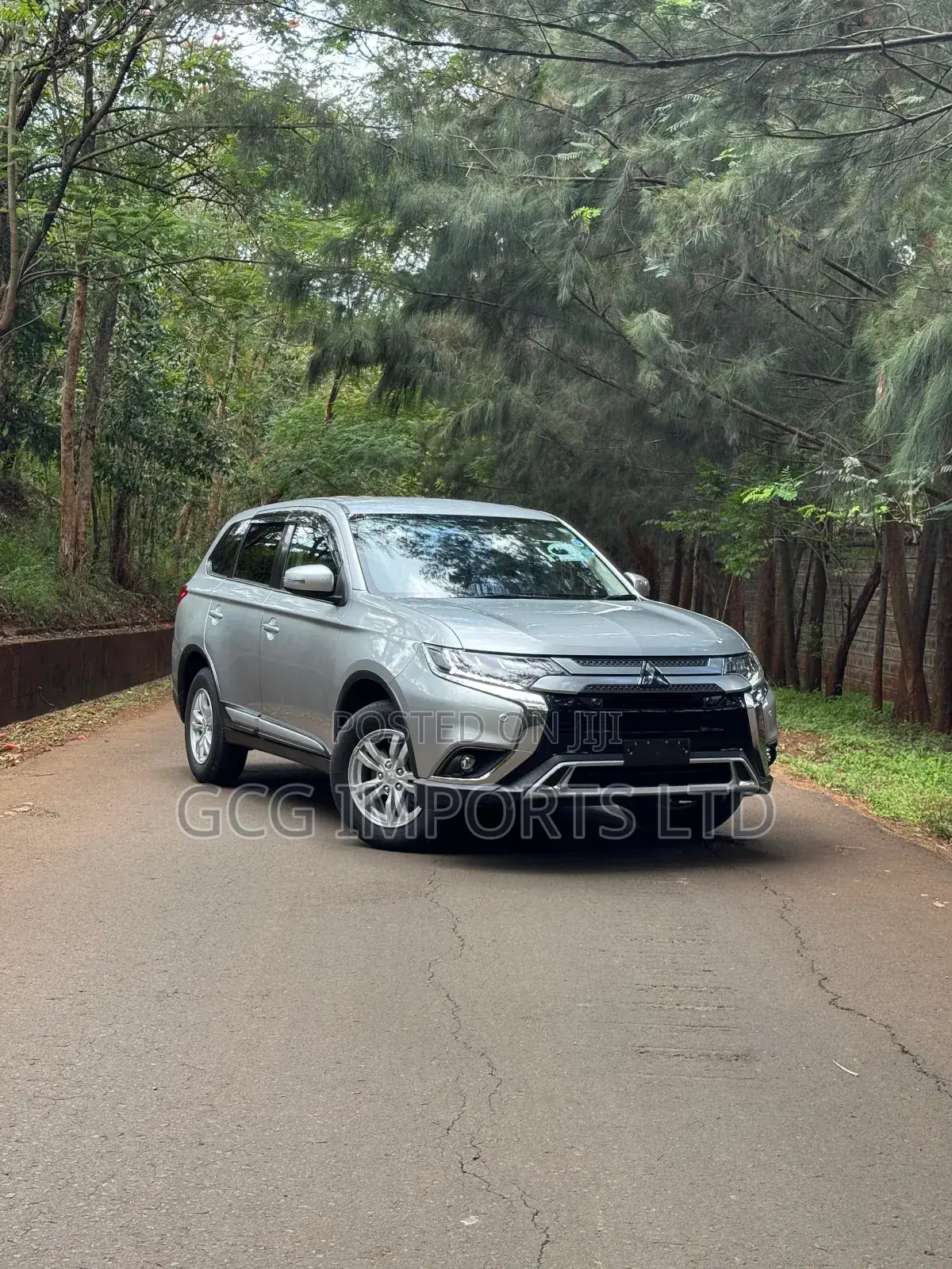 Mitsubishi Outlander 2020 Silver